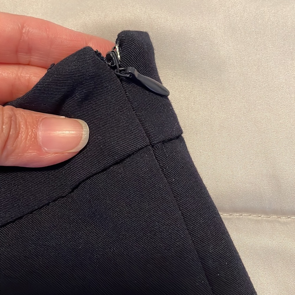 Navy button pants - Picture 4 of 4